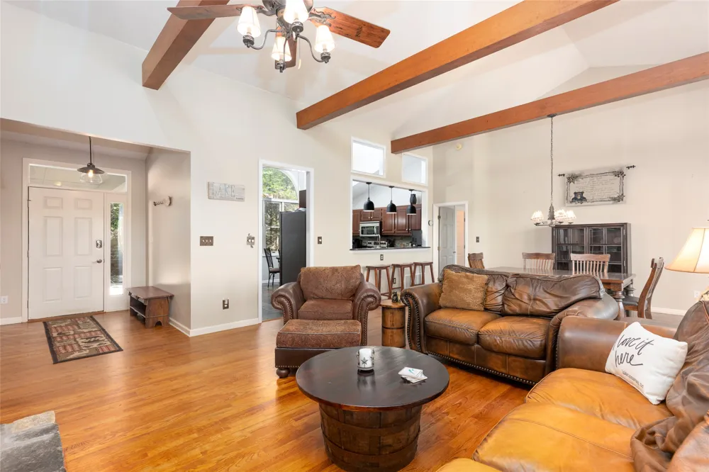516 Cherokee Trace Lake Toxaway, NC 28747