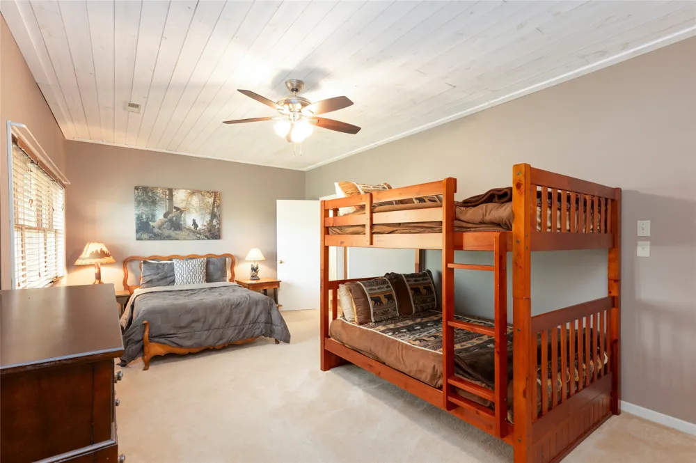 516 Cherokee Trace Lake Toxaway, NC 28747
