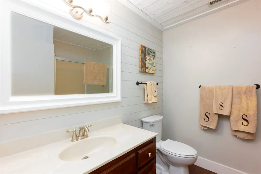 516 Cherokee Trace Lake Toxaway, NC 28747