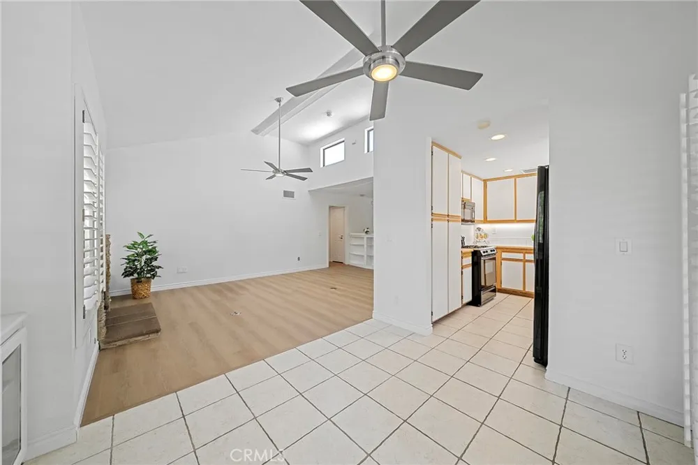 4277 Las Virgenes #1 Calabasas, CA 91302