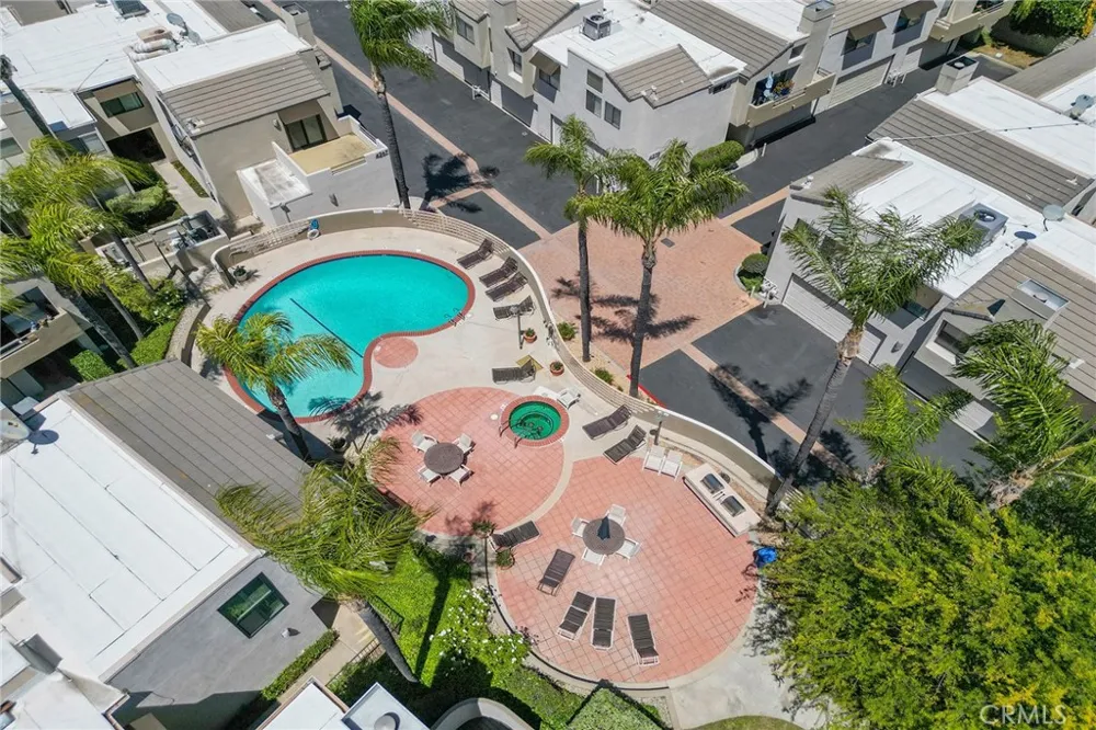 4277 Las Virgenes #1 Calabasas, CA 91302