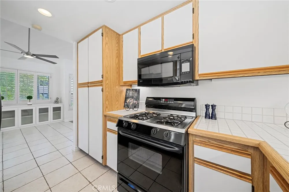 4277 Las Virgenes #1 Calabasas, CA 91302