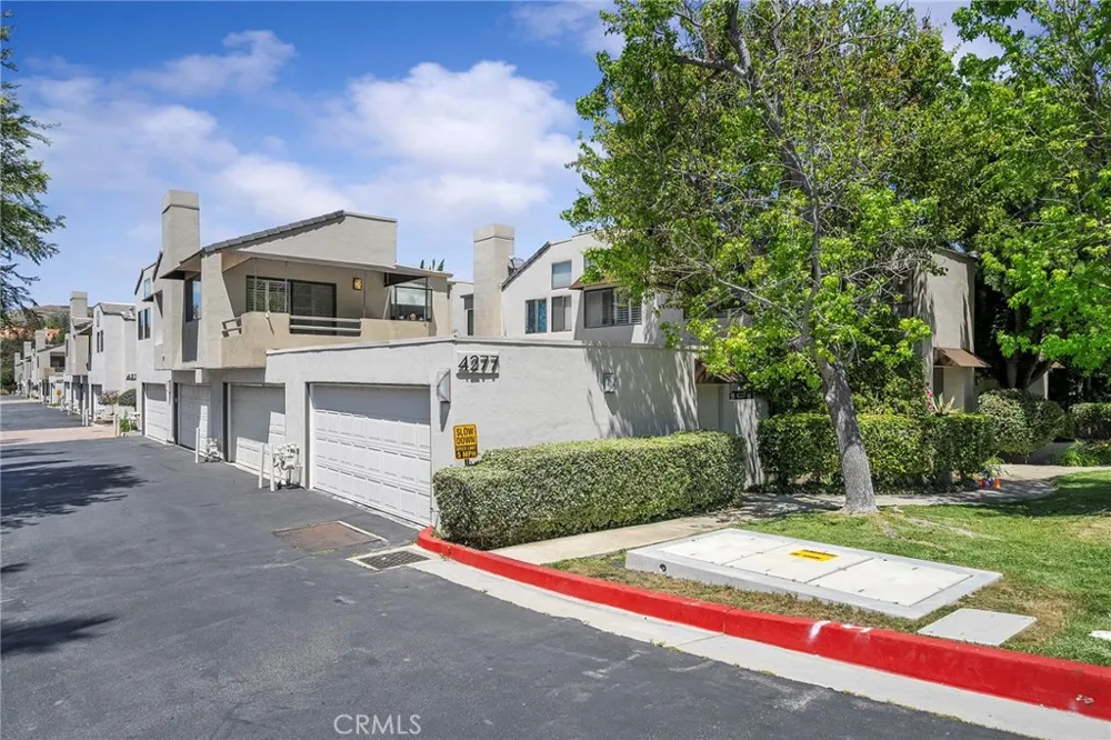 4277 Las Virgenes #1 Calabasas, CA 91302