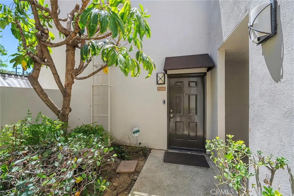 4277 Las Virgenes #1 Calabasas, CA 91302