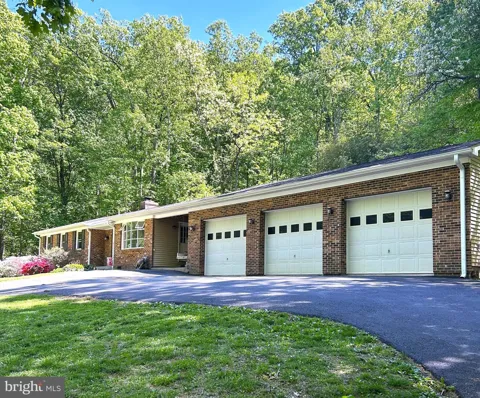 99 CAREFREE LANE
