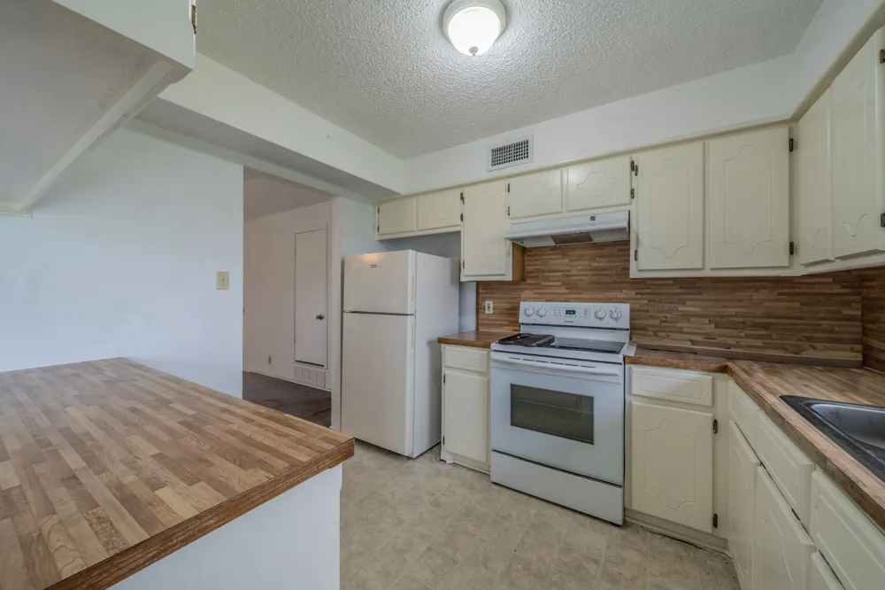 516 Venice Drive Italy, TX 76651