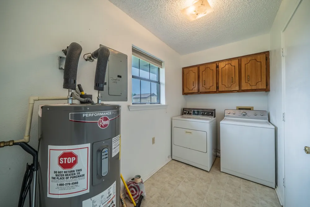 516 Venice Drive Italy, TX 76651