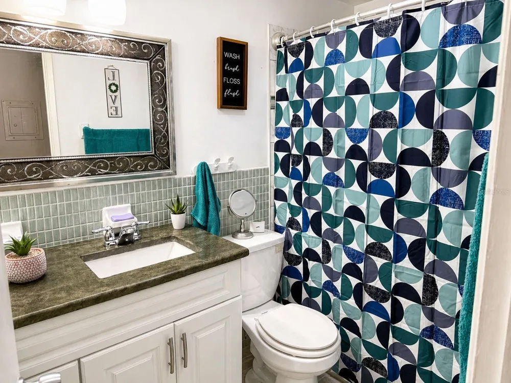 5810 21ST STREET #2 St Petersburg, FL 33714
