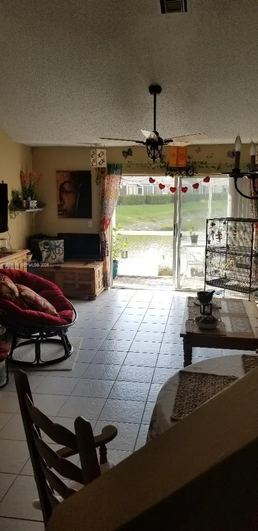 6200 NW 74th Ct Parkland, FL 33067