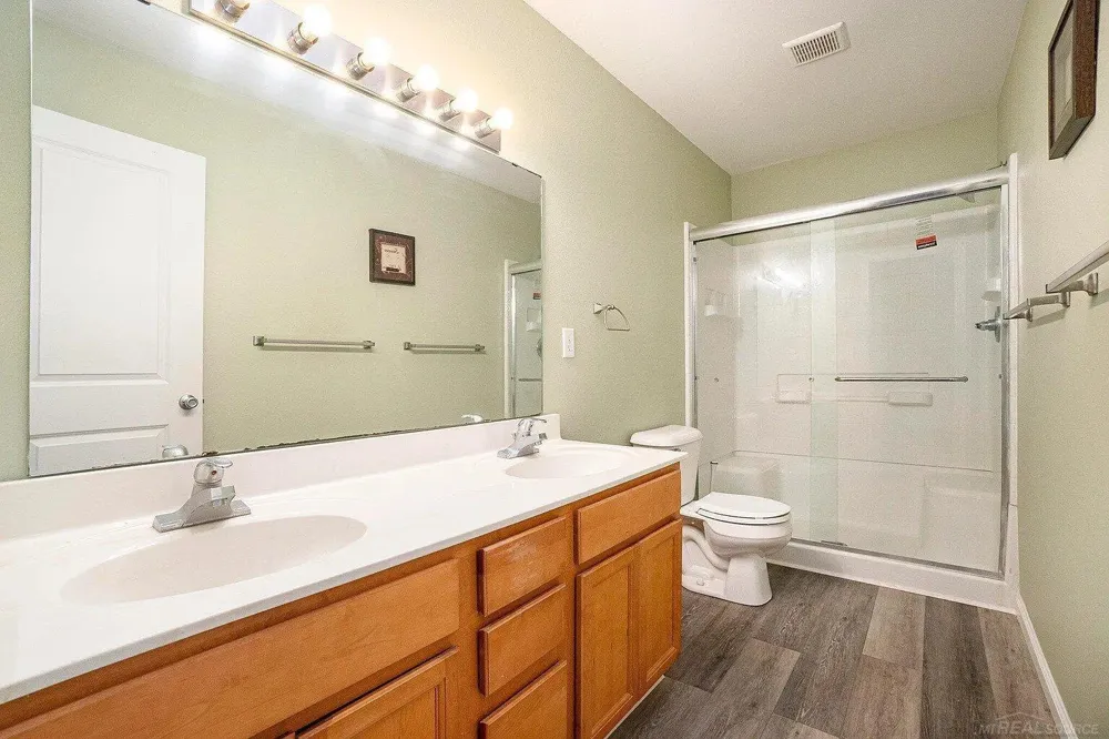 6231 Stable Glen Court Texas Charter Township, MI 49009