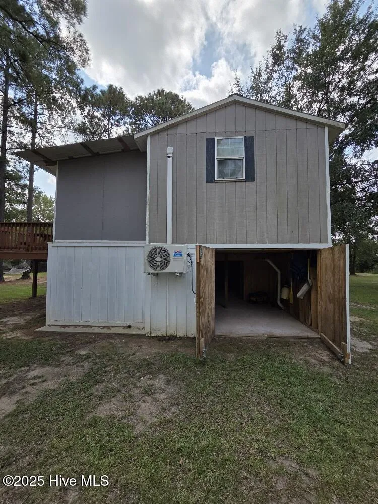 708 Albert Beatty Lane Harrells, NC 28444