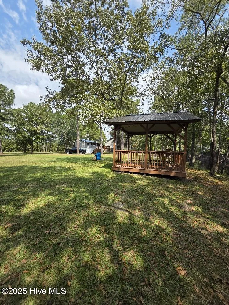 708 Albert Beatty Lane Harrells, NC 28444