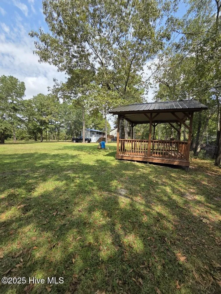 708 Albert Beatty Lane Harrells, NC 28444