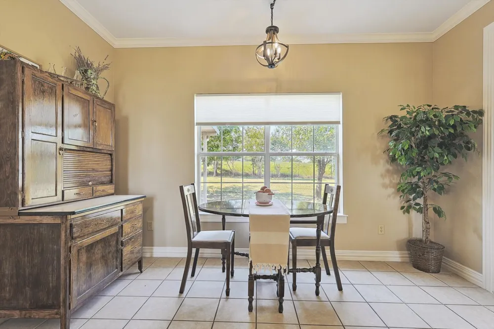 3289 Mitchell Road Krum, TX 76249