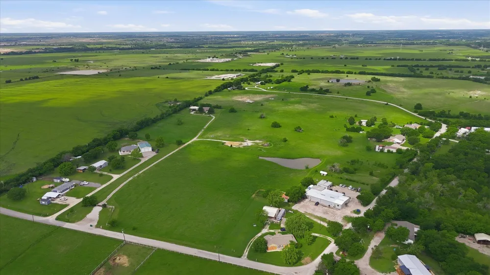 3289 Mitchell Road Krum, TX 76249