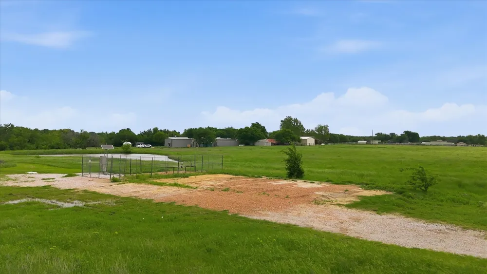 3289 Mitchell Road Krum, TX 76249
