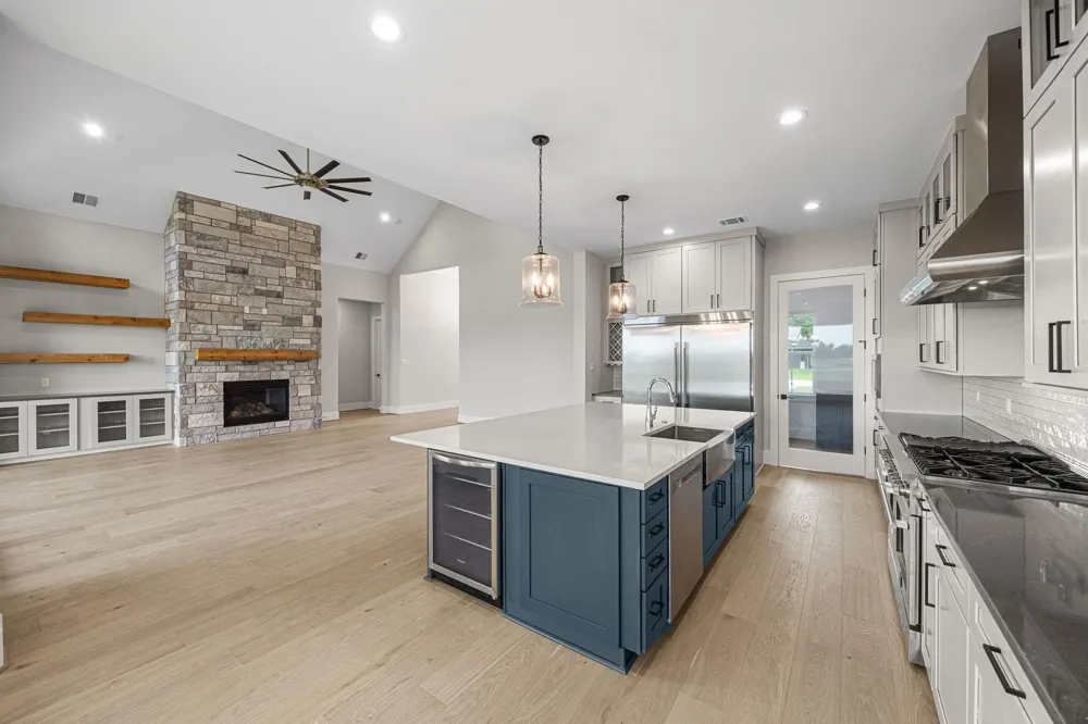 469 Ruby Drive Bellville, TX 77418