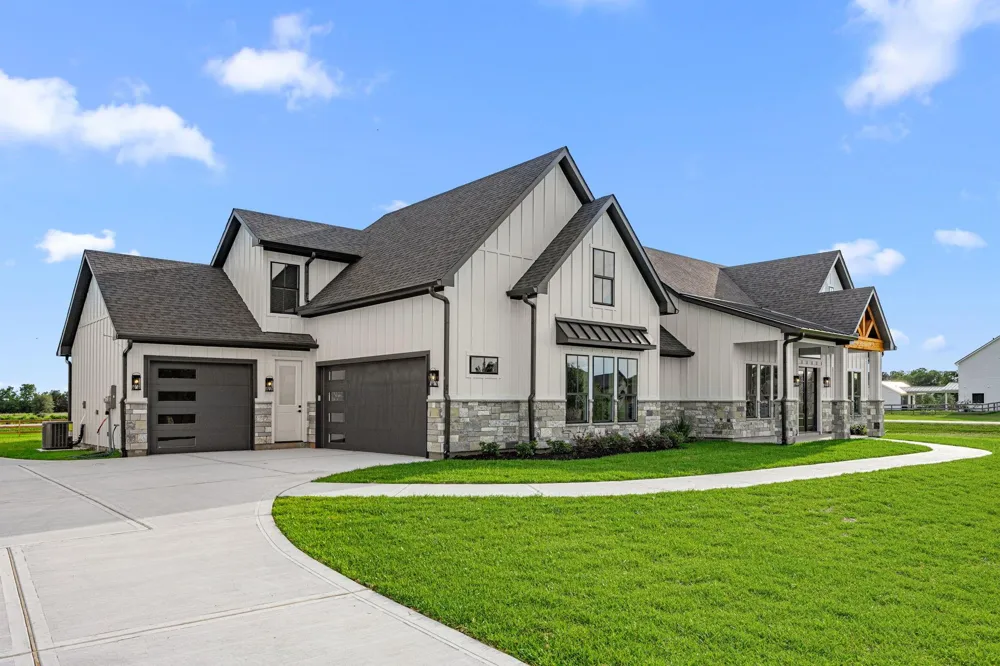 469 Ruby Drive Bellville, TX 77418