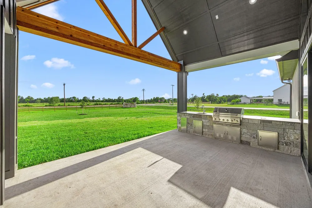 469 Ruby Drive Bellville, TX 77418
