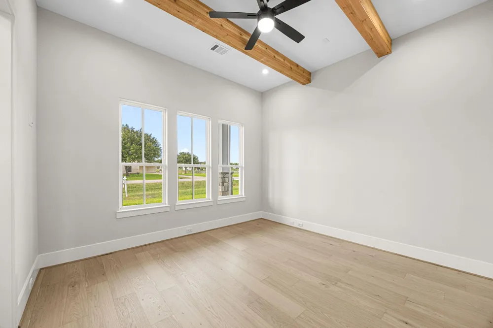 469 Ruby Drive Bellville, TX 77418