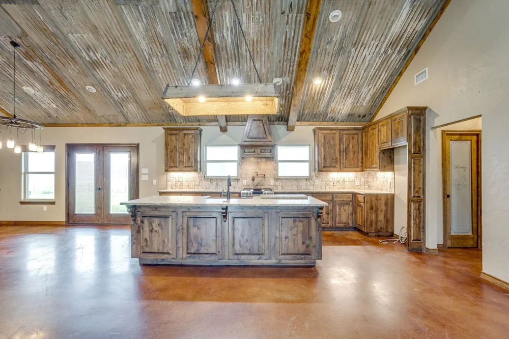184 Hcr 1439 Covington, TX 76636