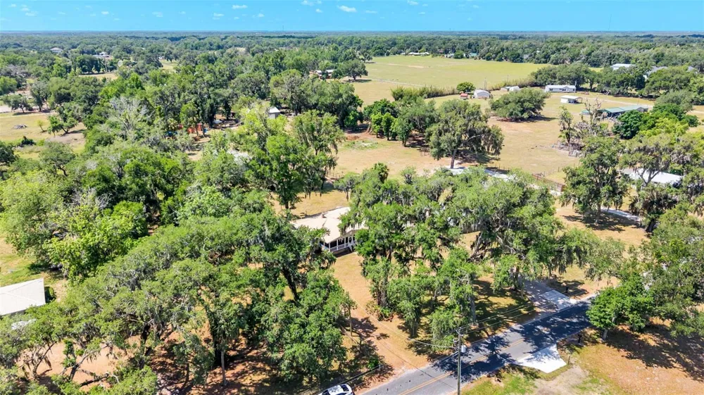 501 SWILLEY ROAD Plant City, FL 33567