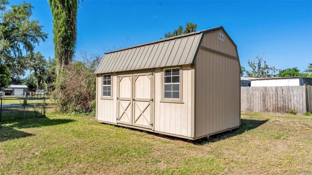 501 SWILLEY ROAD Plant City, FL 33567