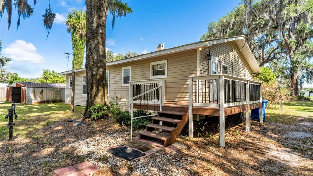 501 SWILLEY ROAD Plant City, FL 33567