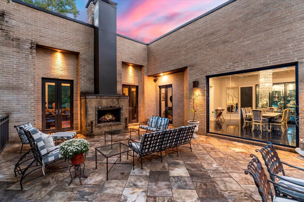 45 Palisades Boulevard Longview, TX 75605
