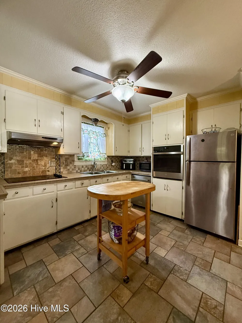 903 E Woodlawn Drive Williamston, NC 27892
