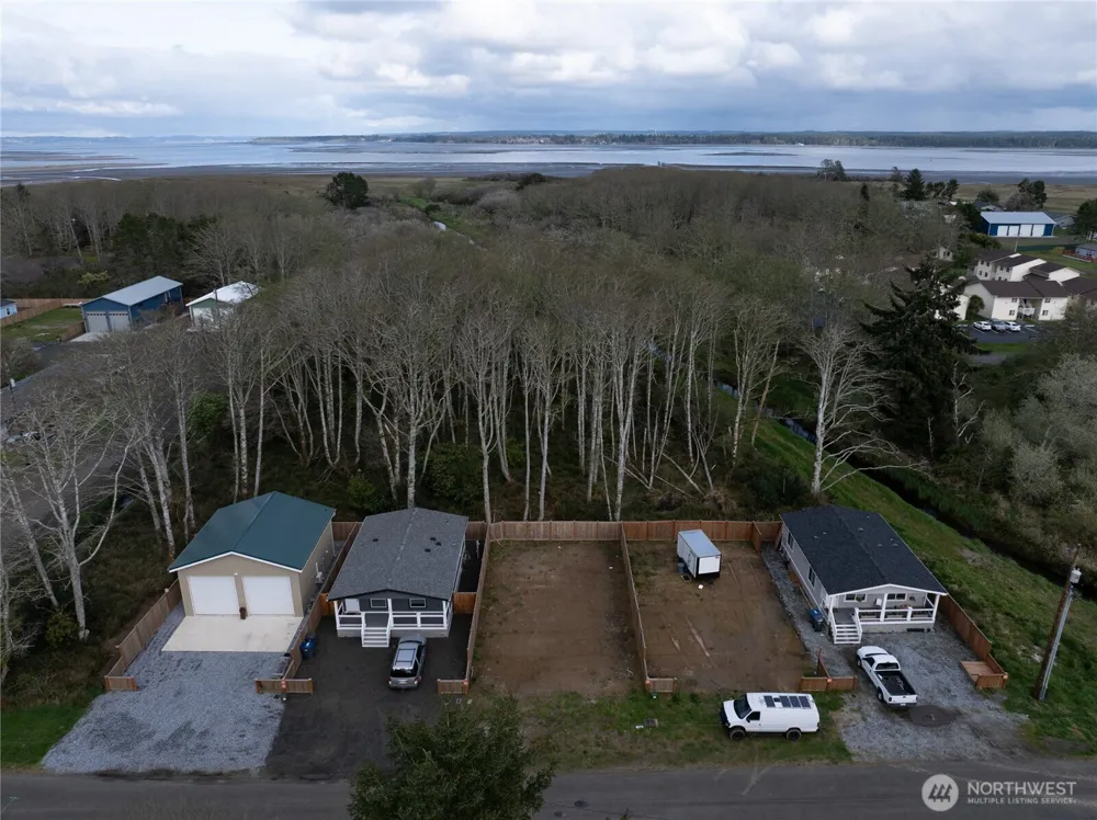 606 2nd Street Westport, WA 98595