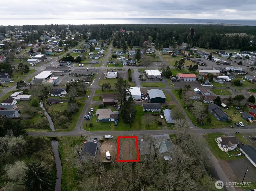606 2nd Street Westport, WA 98595