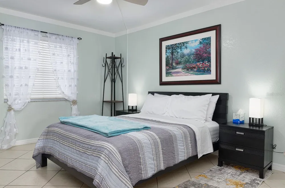 125 110TH AVENUE #1 Treasure Island, FL 33706
