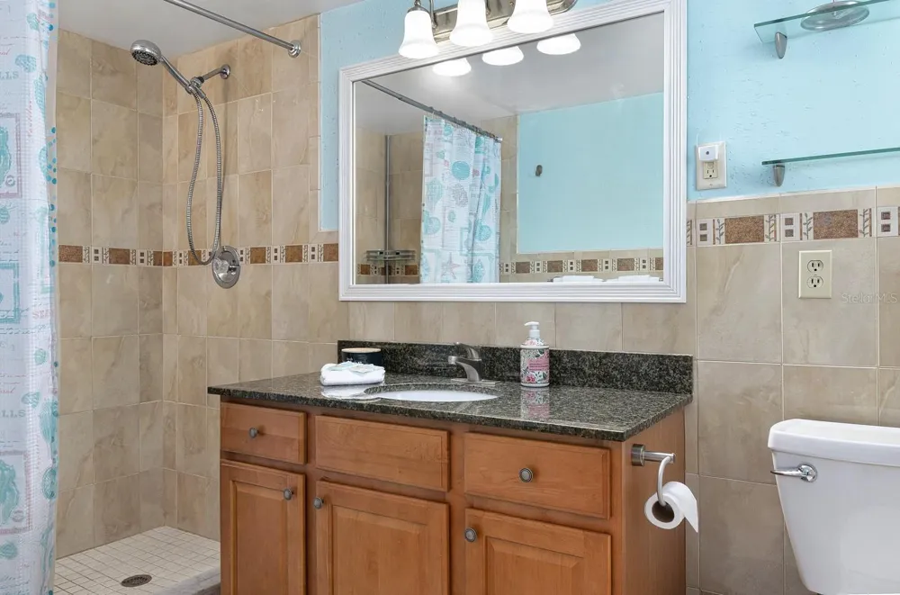 125 110TH AVENUE #1 Treasure Island, FL 33706