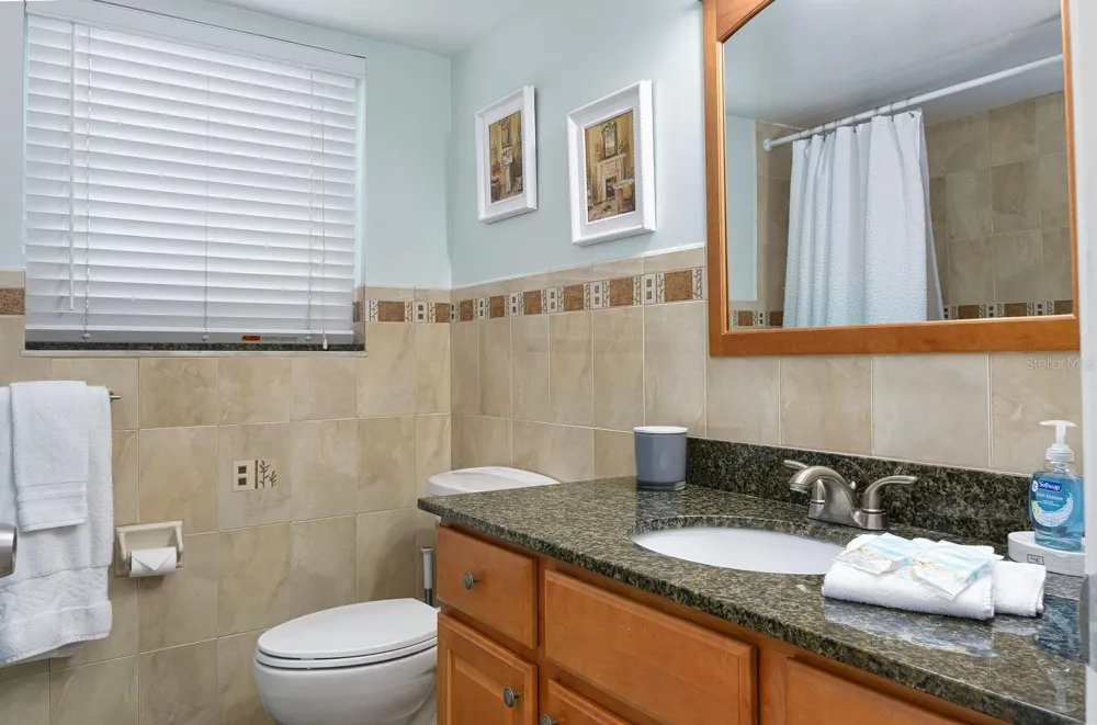 125 110TH AVENUE #1 Treasure Island, FL 33706