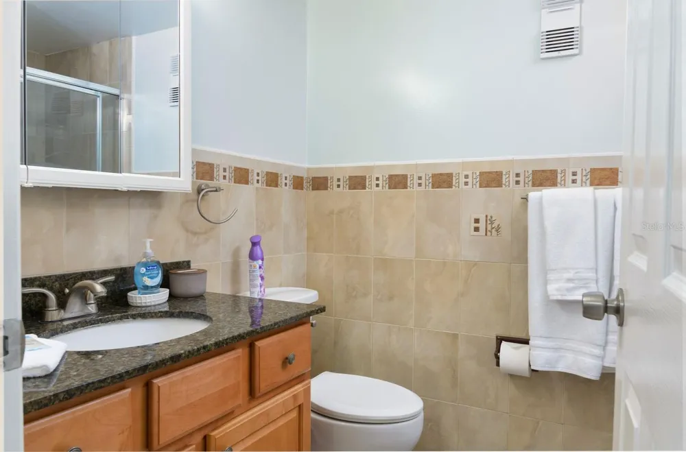 125 110TH AVENUE #1 Treasure Island, FL 33706