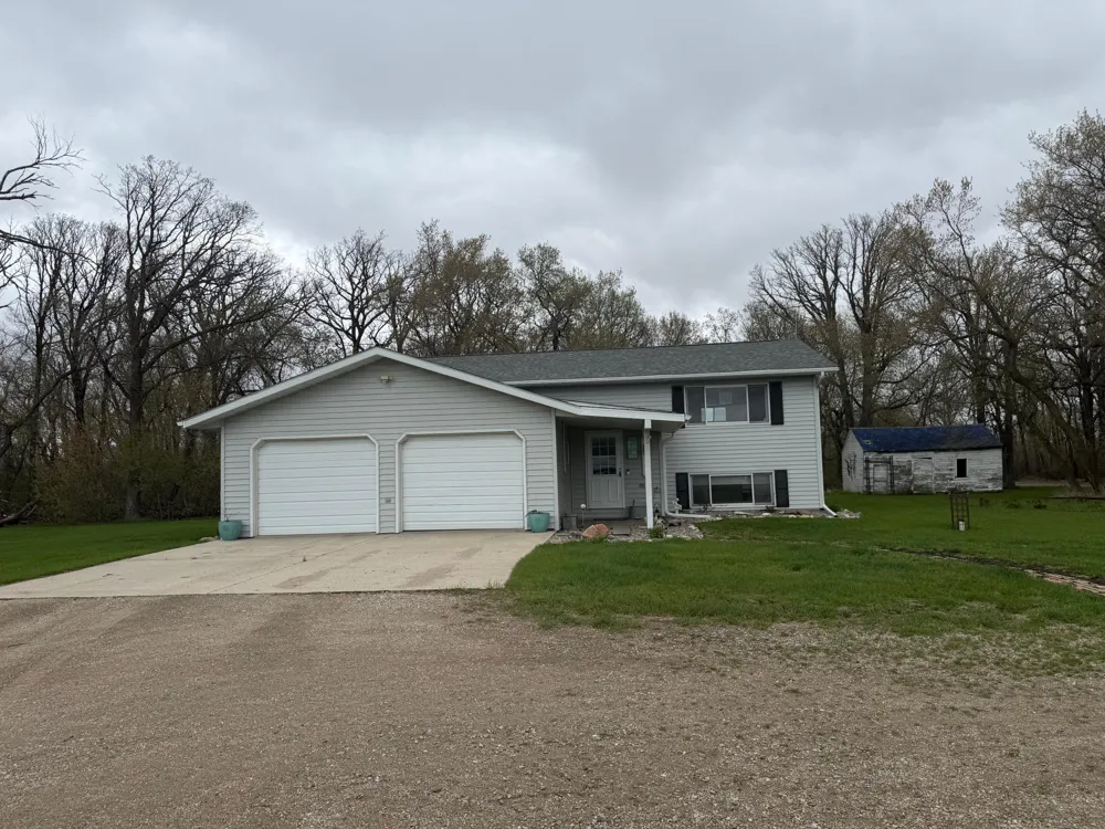 37488 320th Street Roseau, MN 56751