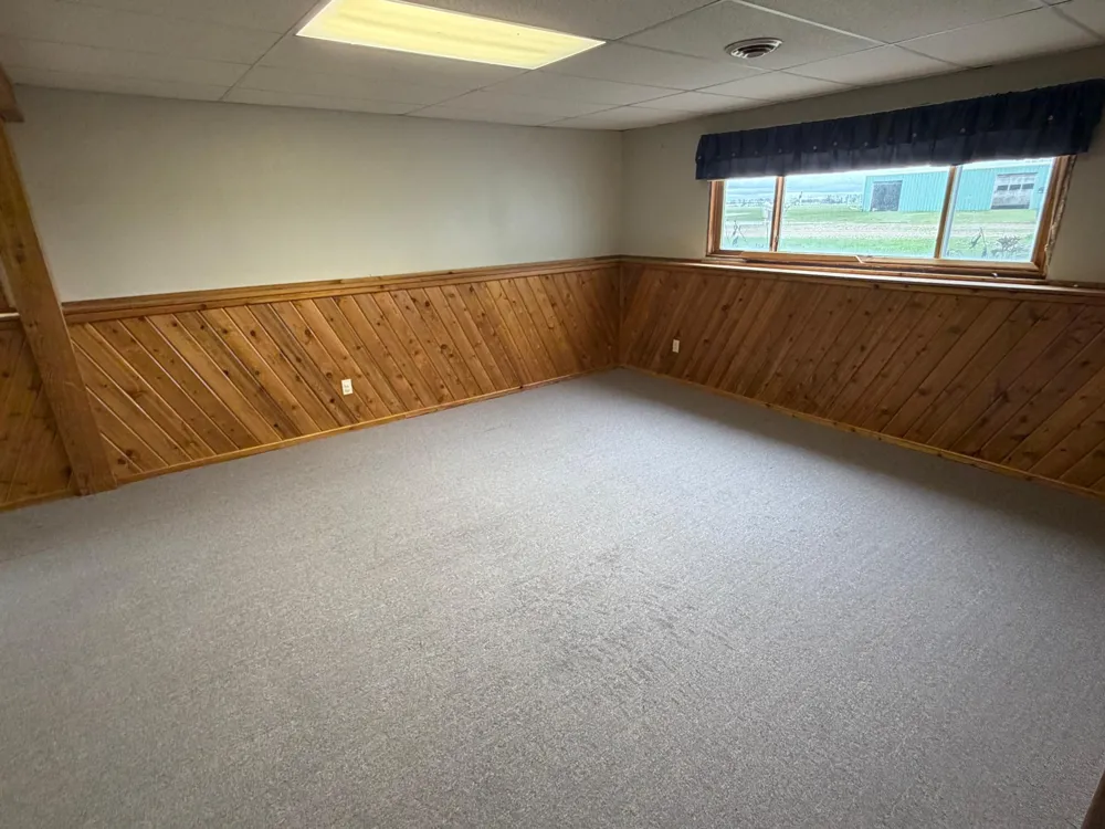 37488 320th Street Roseau, MN 56751