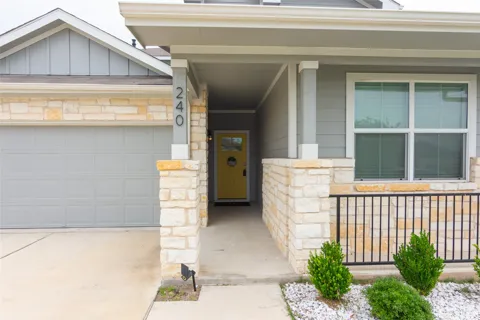 240 W Possum Kingdom Drive W