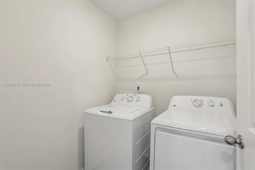 2571 GREY HAWK DR #, Kissimmee, FL 34746