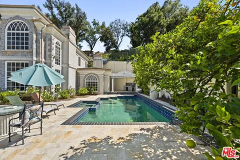 14330 Mulholland Drive