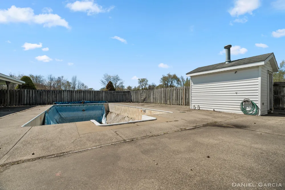 3949 200th Avenue Walkerville, MI 49459