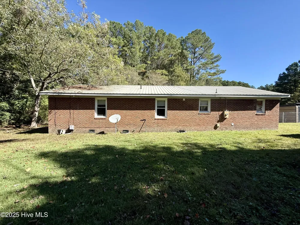 403 Henderson Street Williamston, NC 27892