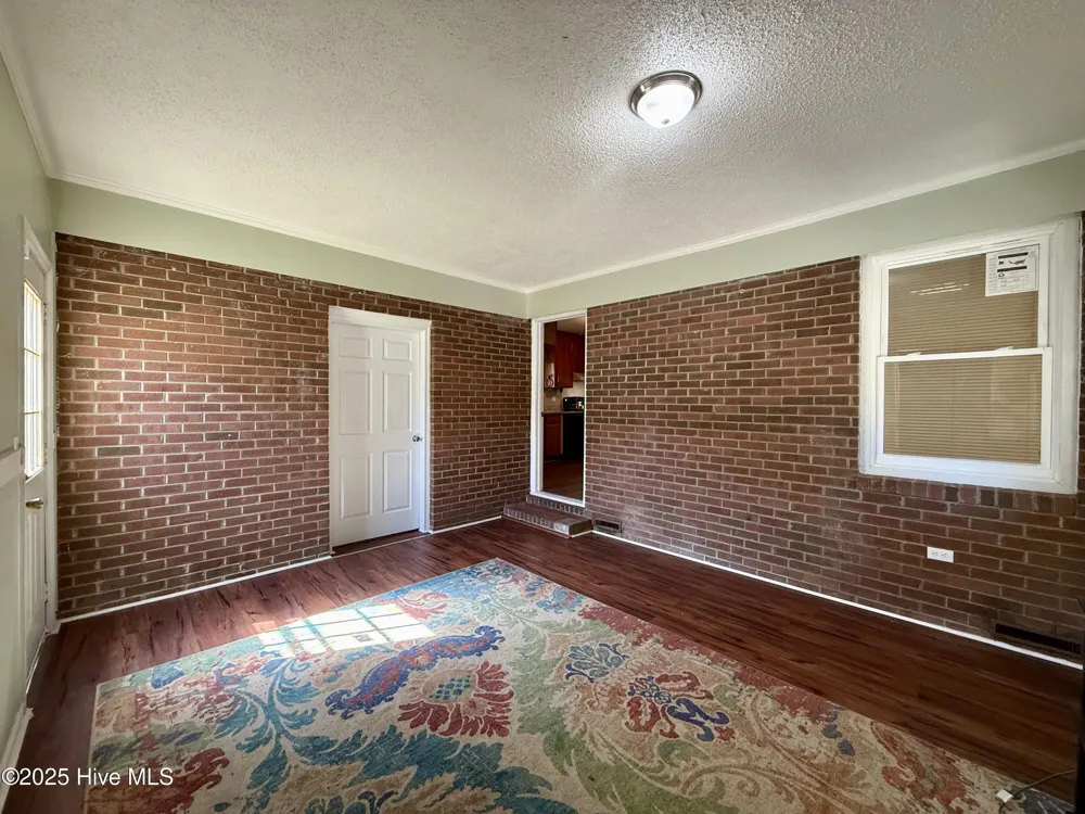 403 Henderson Street Williamston, NC 27892