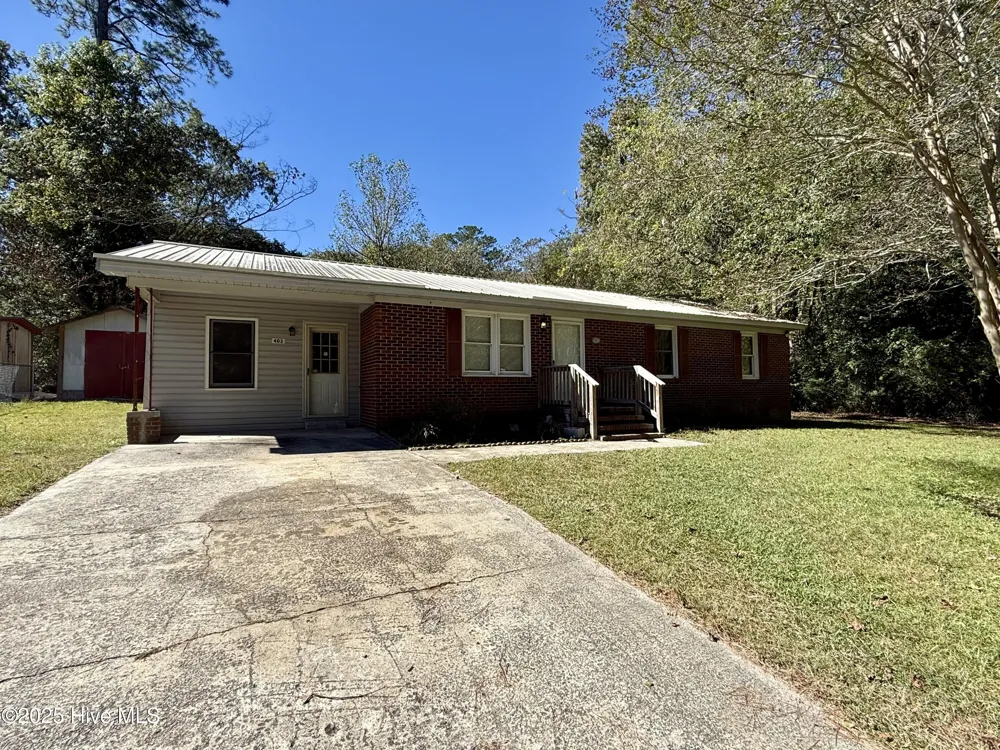403 Henderson Street Williamston, NC 27892