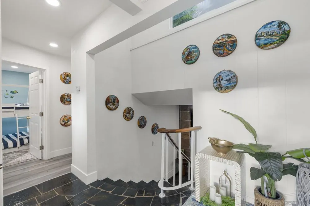419 San Elijo St San Diego, CA 92106