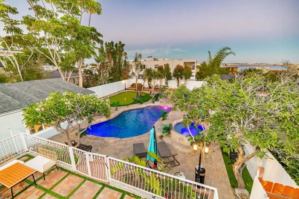 419 San Elijo St San Diego, CA 92106