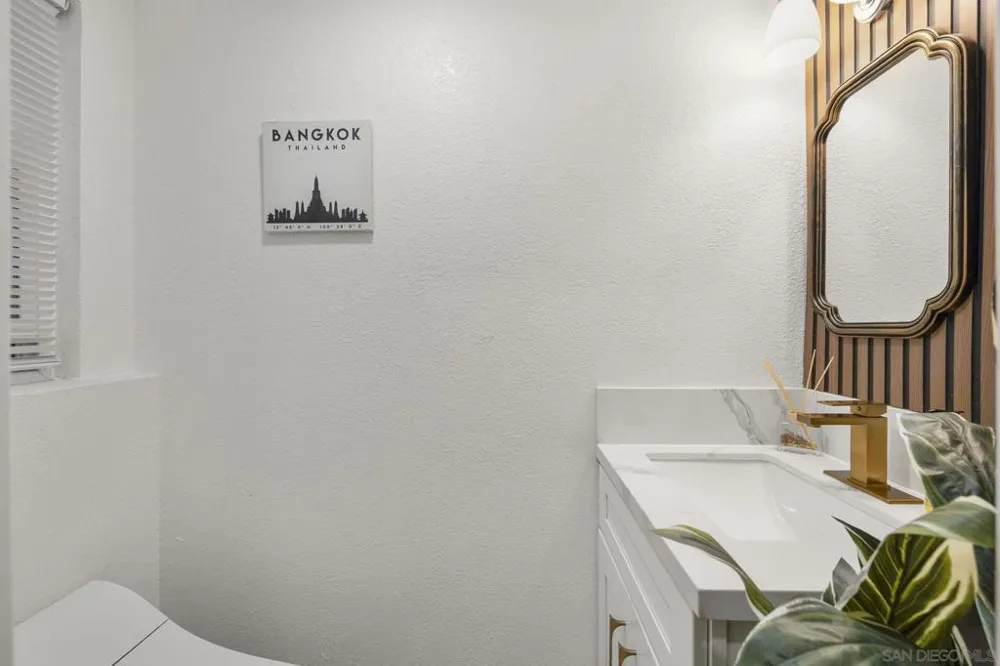 419 San Elijo St San Diego, CA 92106