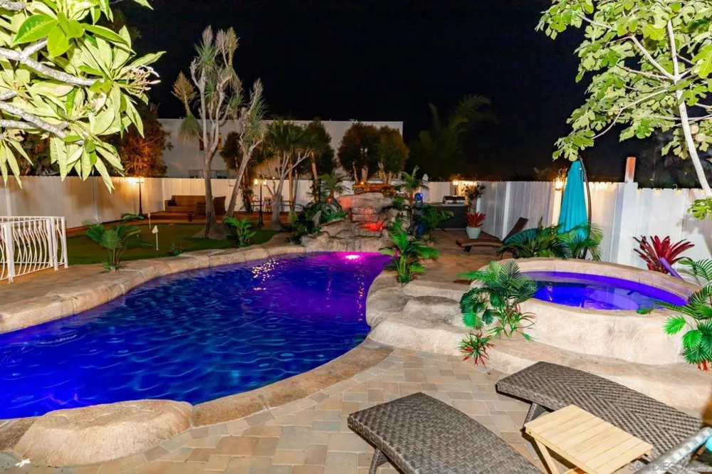 419 San Elijo St San Diego, CA 92106