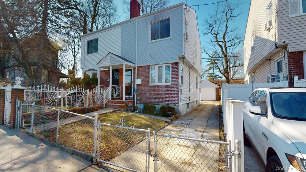 21942 141st Road Springfield Gardens, NY 11413